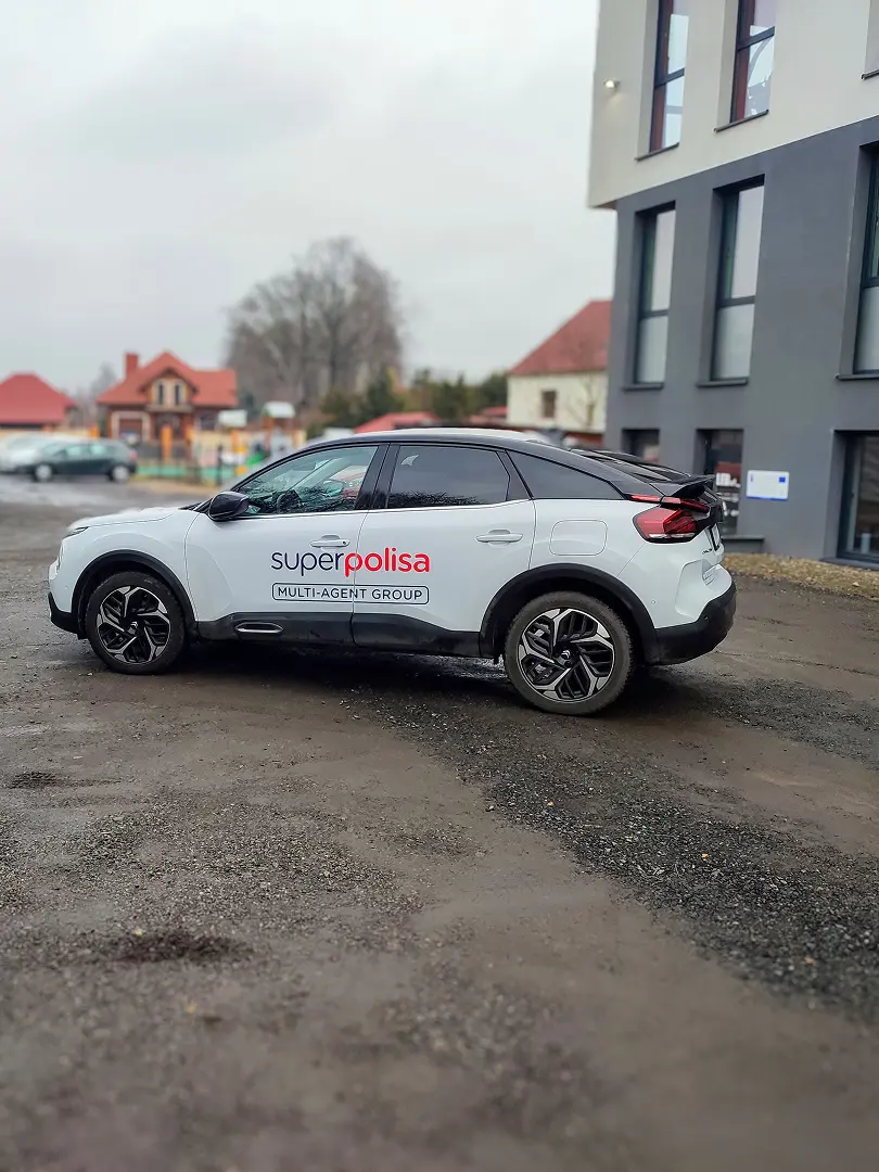 rekalma na samochodzie 2